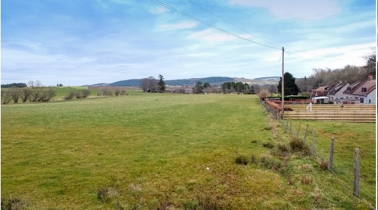 Bognie Pl, Huntly for sale Primary Photo- Image 1 of 2