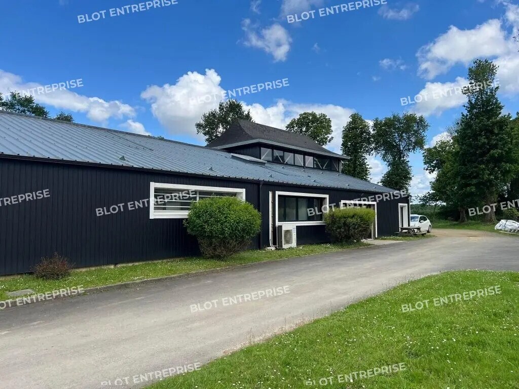 Vente Bureaux 755 m² - Photo 1
