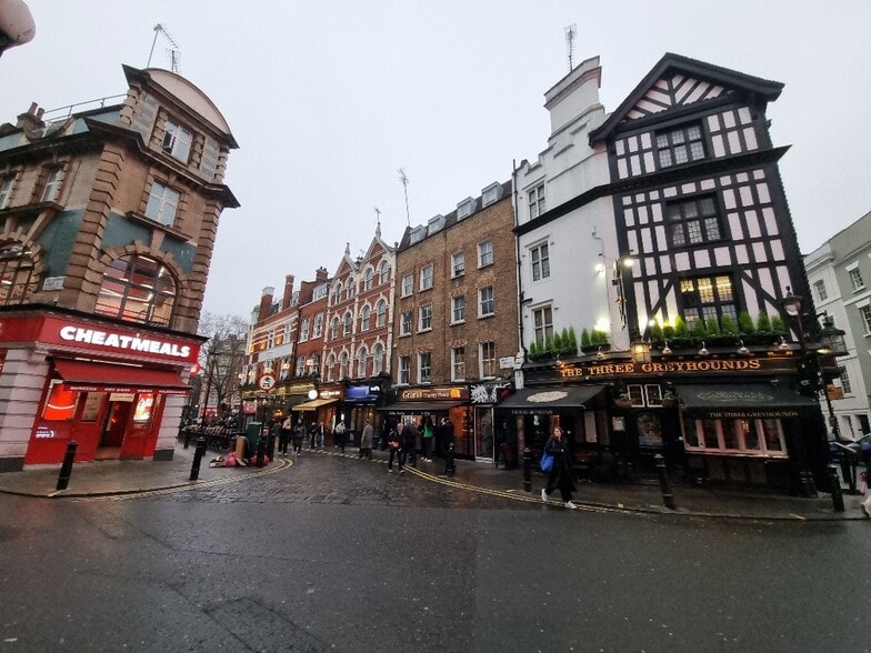 10-11 Moor St, London for lease - Building Photo - Image 2 of 2