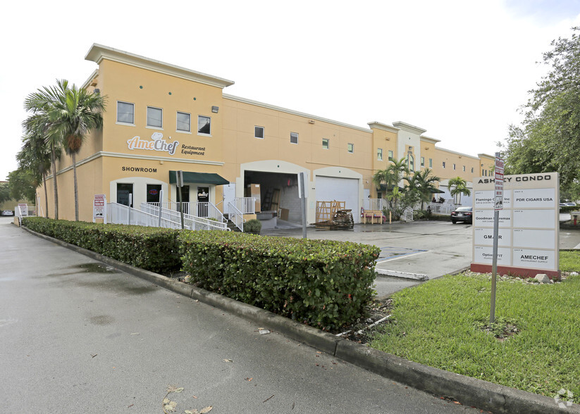 3705 NW 115th Ave, Miami, FL for lease - Primary Photo - Image 1 of 10