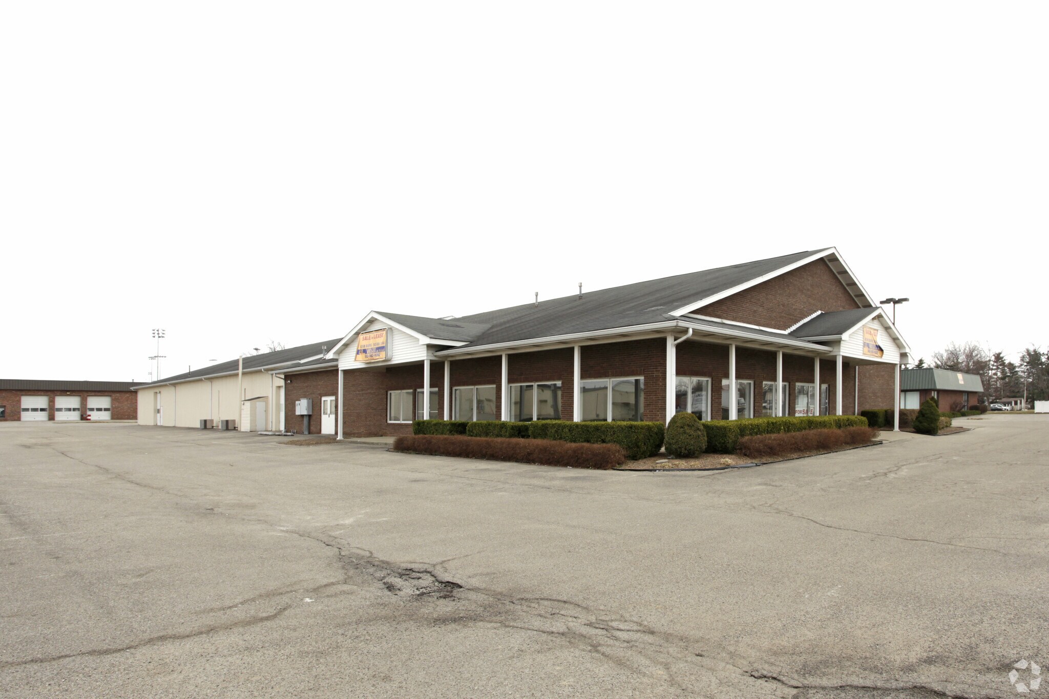 632 Eastern Blvd, Clarksville, IN for sale Primary Photo- Image 1 of 1