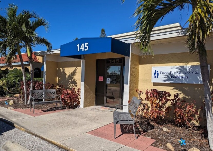 145 Miami Ave E, Venice, FL for sale - Primary Photo - Image 1 of 1