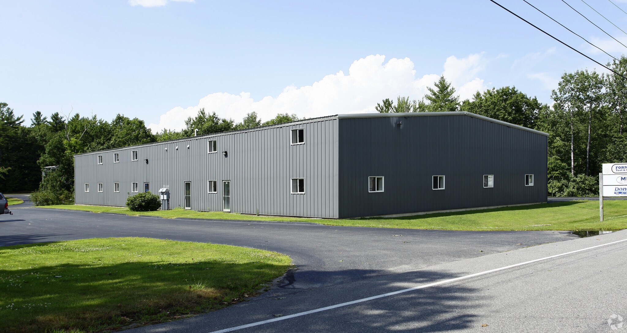 17 Pomerleau St, Biddeford, ME for sale Primary Photo- Image 1 of 1