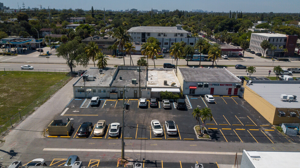 1861 NE 163rd St, North Miami Beach, FL for lease - Aerial - Image 3 of 5