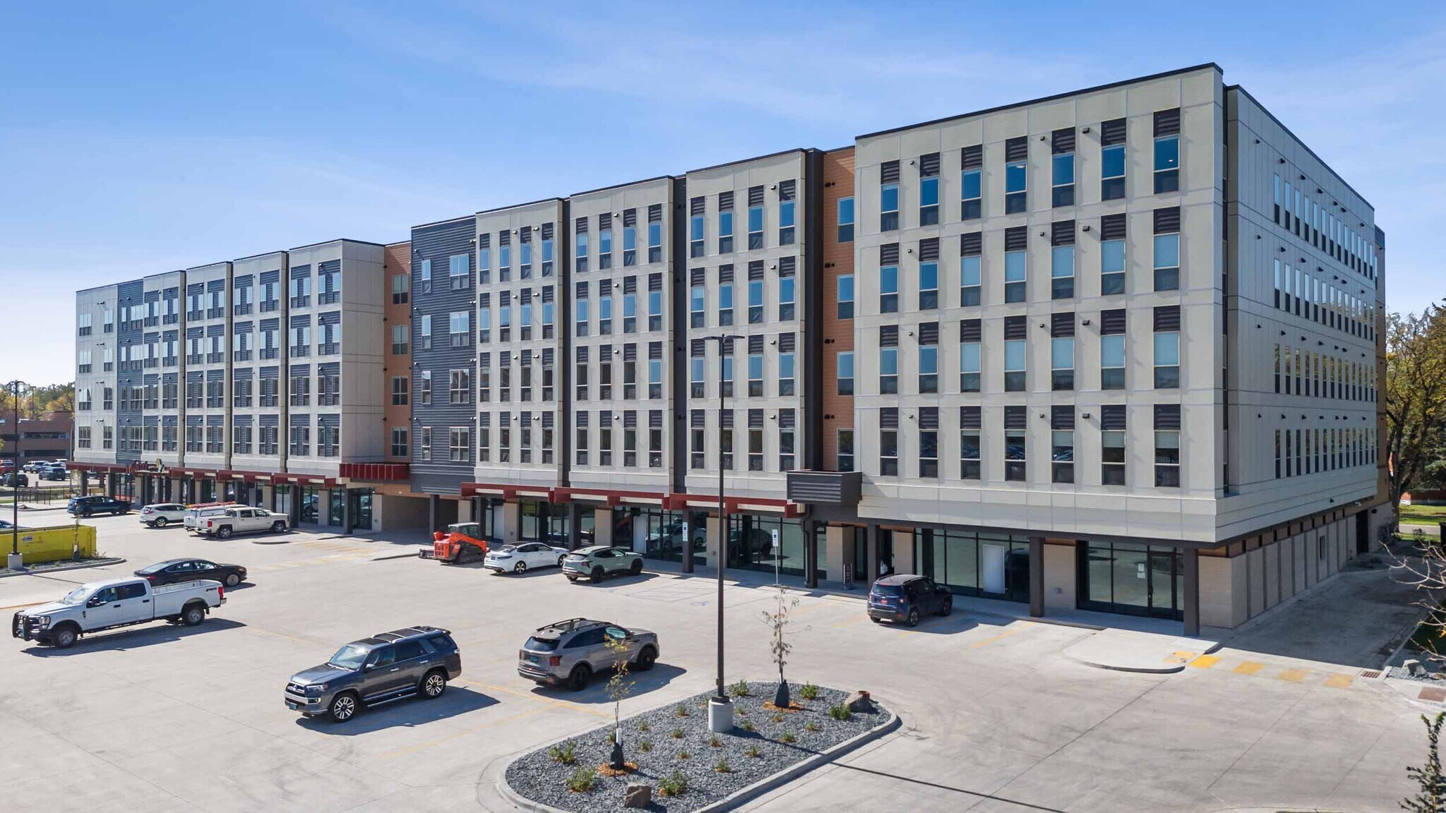 1621 University Dr S, Fargo, ND for lease Building Photo- Image 1 of 10