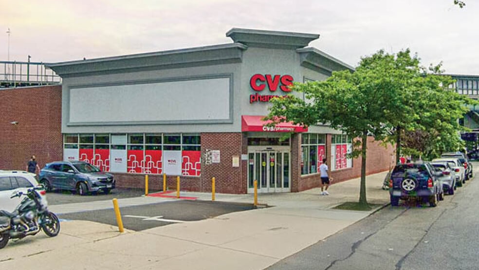 8430 New Utrecht Ave, Brooklyn, NY for sale - Building Photo - Image 2 of 3