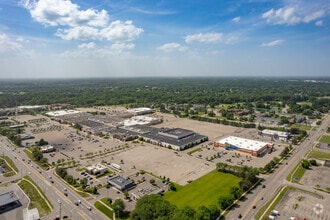 5330 W Saginaw Hwy, Lansing, MI - AERIAL map view