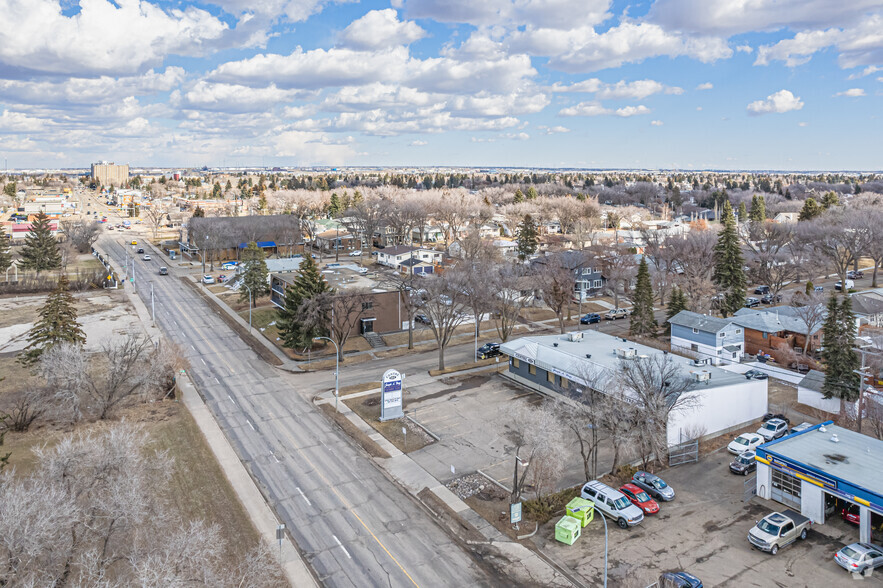 7815 101 Ave NW, Edmonton, AB for lease - Aerial - Image 3 of 4