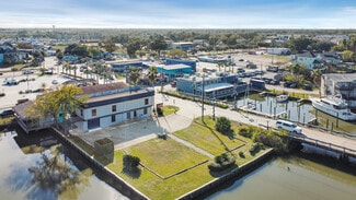 More details for 815 Clear Lake Rd, Clear Lake Shores, TX - Retail for Sale