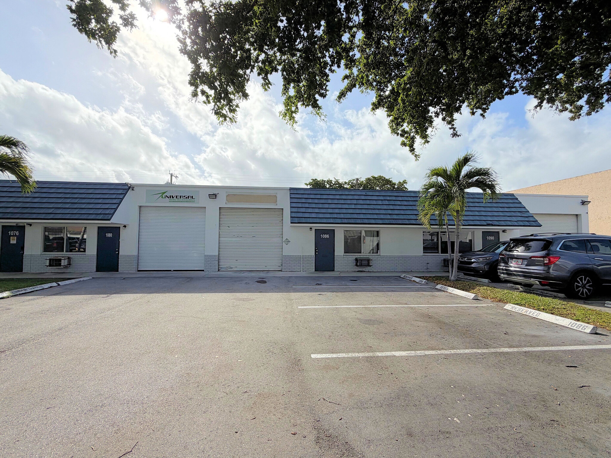 1052-1090 NW 53rd St, Fort Lauderdale, FL for lease Building Photo- Image 1 of 8