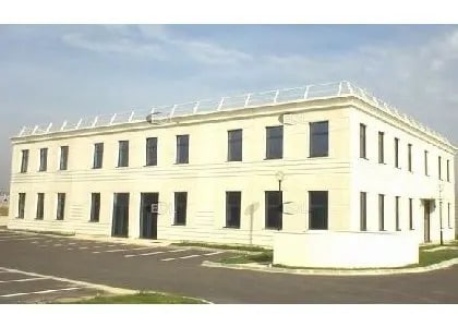 Flex in Créteil for lease - Building Photo - Image 1 of 7