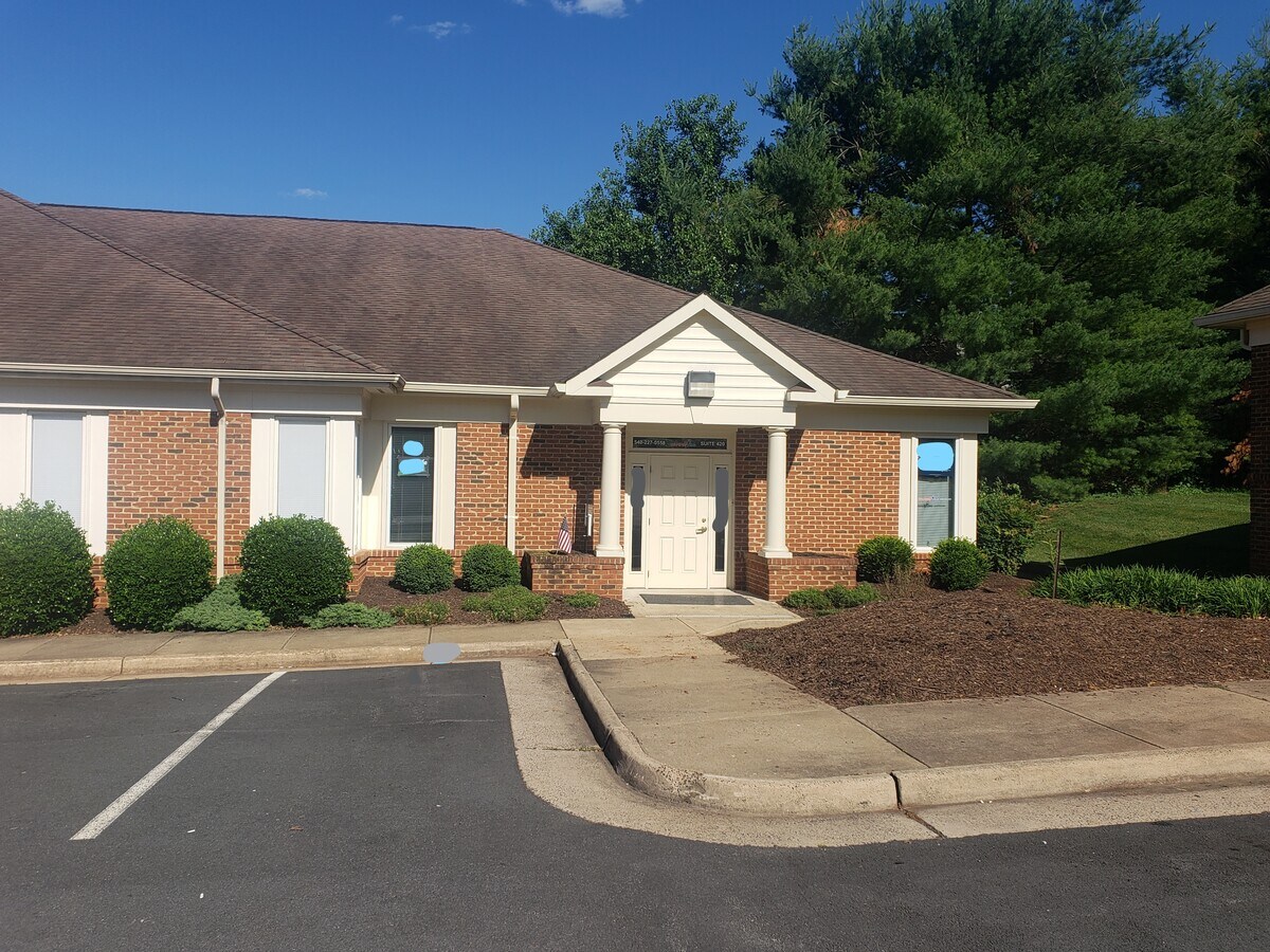 420 Southridge Pky, Culpeper, VA 22701