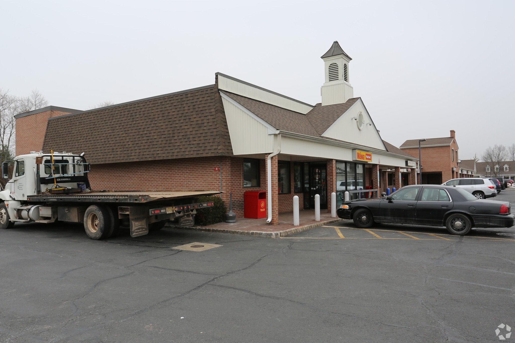 381 Triangle Rd, Hillsborough, NJ for lease Primary Photo- Image 1 of 16