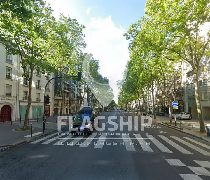 Retail in Paris for lease Aerial- Image 1 of 5