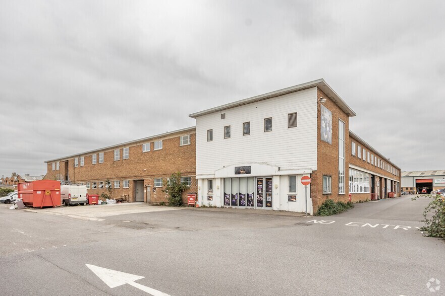 Bristol Rd, Stonehouse for lease - Primary Photo - Image 3 of 5