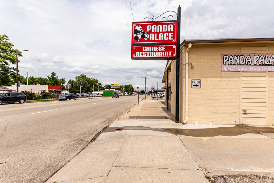 1111 N Washington St, Junction City, KS for sale - Building Photo - Image 2 of 36