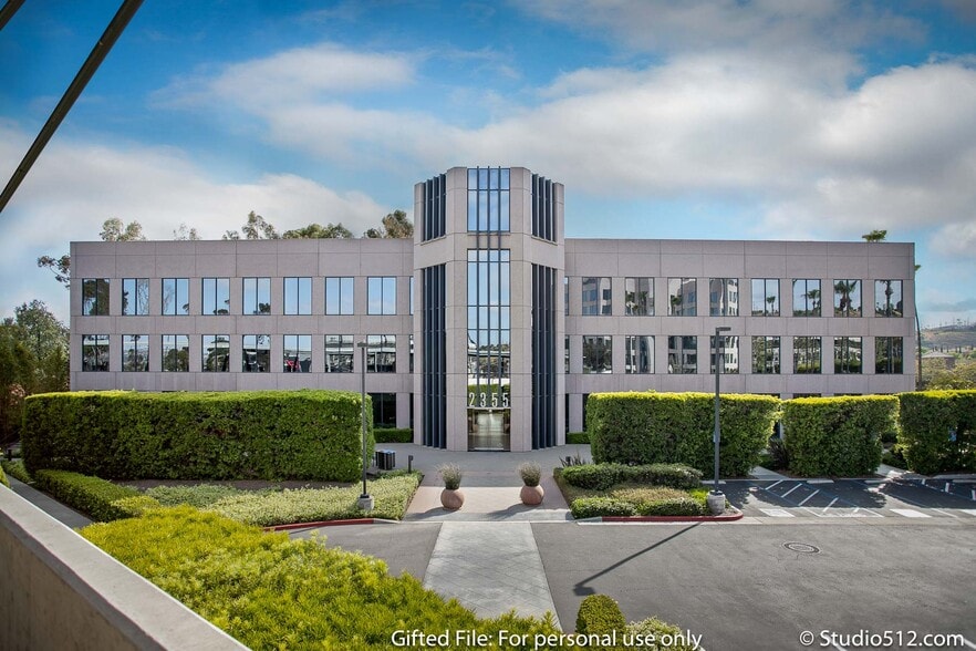 2375 Northside Dr, San Diego, CA for lease - Building Photo - Image 2 of 9