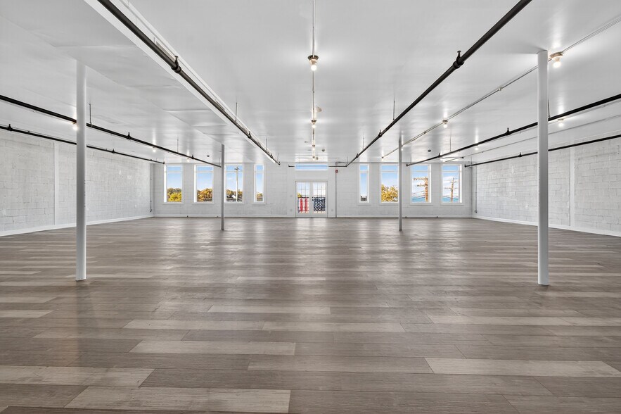 1 American Legion Dr, Keyport, NJ for lease - Interior Photo - Image 1 of 31