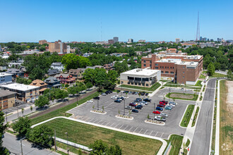 300 E 39th St, Kansas City, MO - aerial  map view - Image1