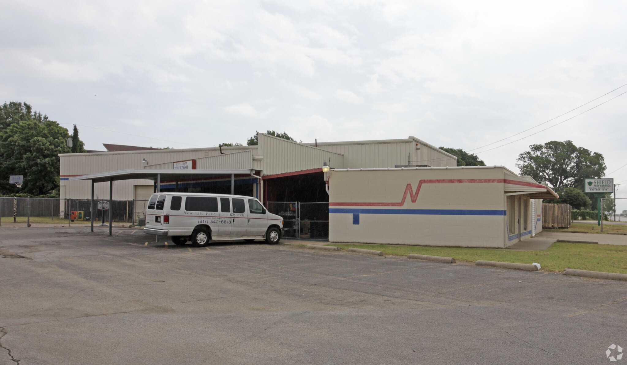 3002 W Euless Blvd, Euless, TX 76040 Retail For Sale