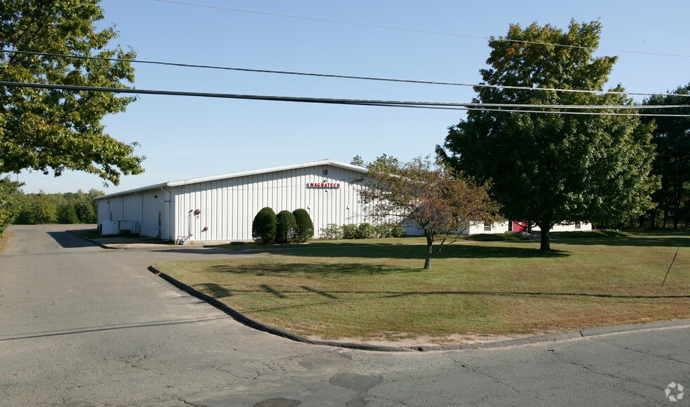 6 Kripes Rd, East Granby, CT 06026