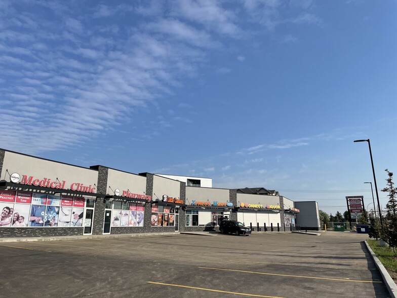 11244-11250 82 St NW, Edmonton, AB for lease - Building Photo - Image 1 of 7