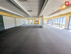 20819 Ventura Blvd, Woodland Hills, CA for lease Interior Photo- Image 1 of 3