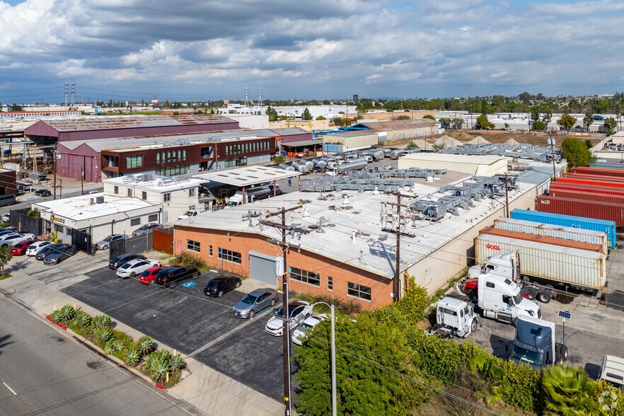 18020 S Broadway, Gardena, CA for lease - Building Photo - Image 3 of 13