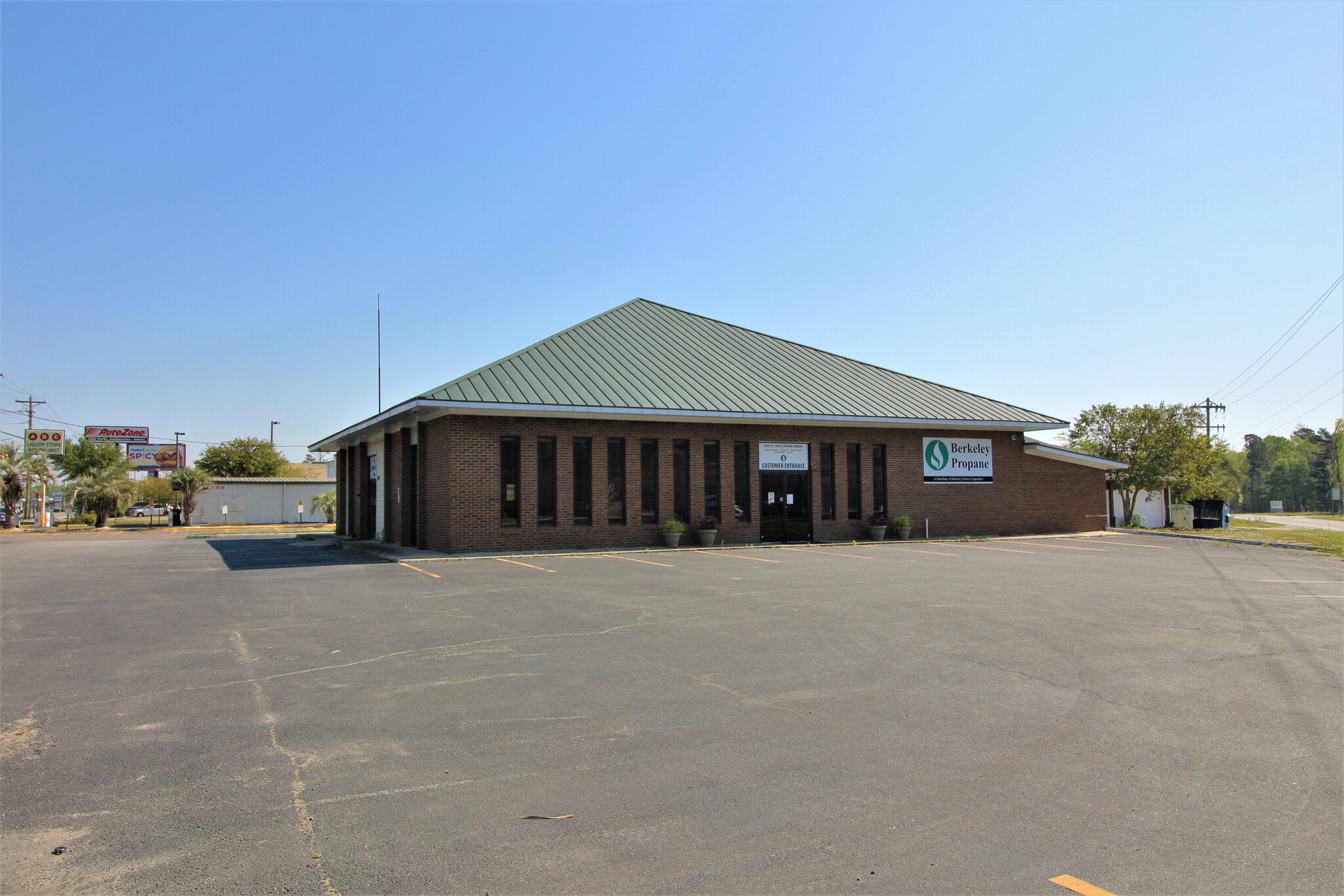 100 S Highway 52, Moncks Corner, SC for sale Building Photo- Image 1 of 1