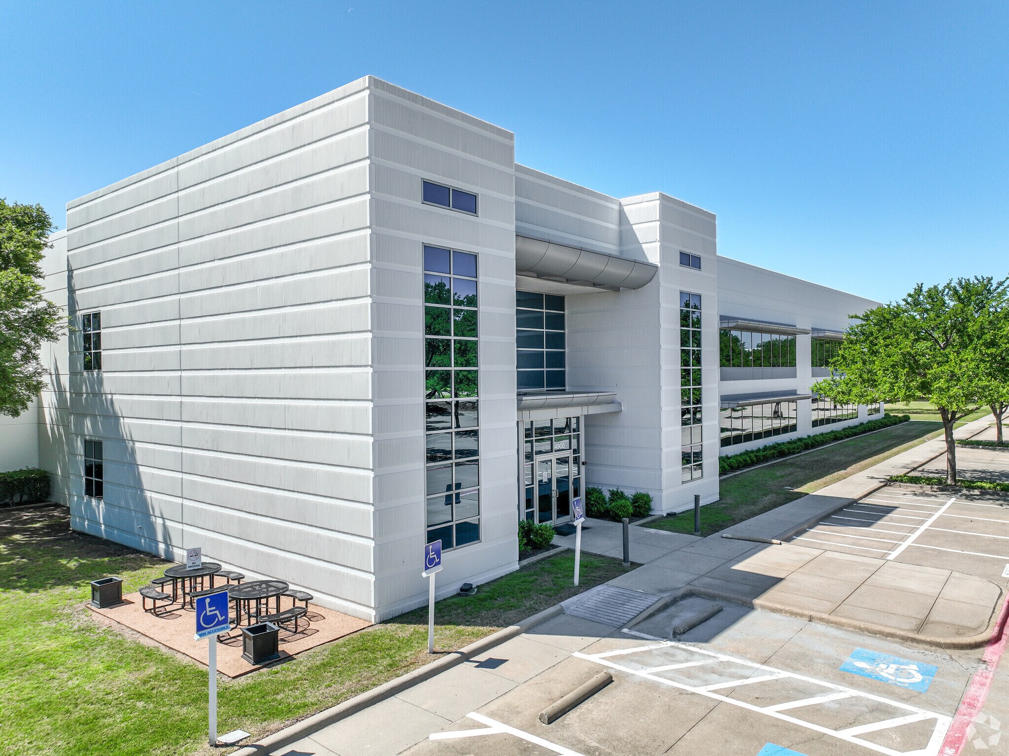 4900 Alliance Gateway Fwy, Fort Worth, TX for sale Primary Photo- Image 1 of 1