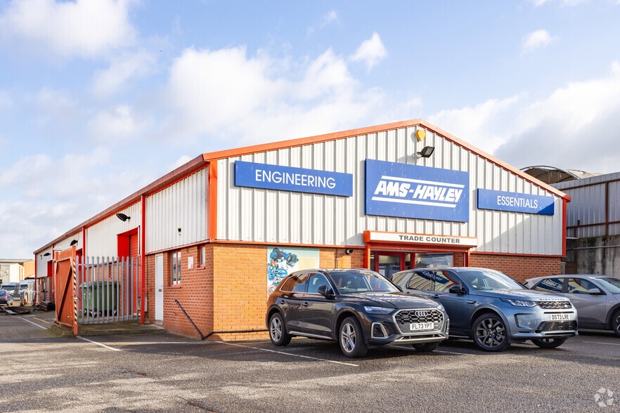 Hawkins Ln, Burton On Trent for lease - Building Photo - Image 1 of 3