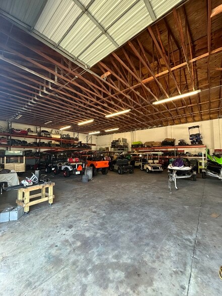 2800 S Nova Rd, Daytona Beach, FL for lease - Building Photo - Image 2 of 8