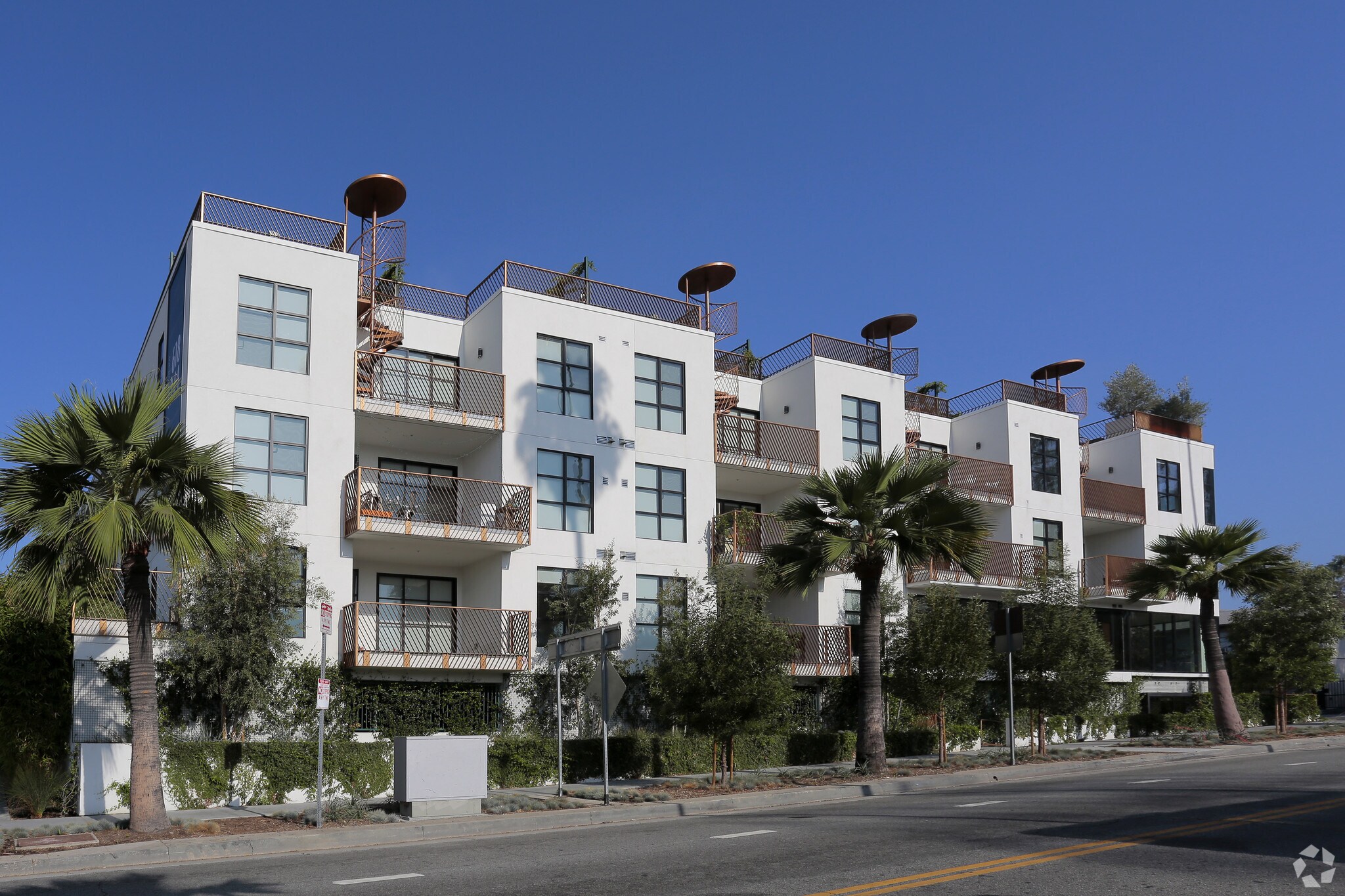 5800 Harold Way, Hollywood, CA for sale Primary Photo- Image 1 of 1