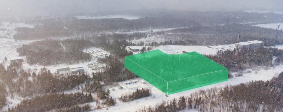 Rue Nadeau, Waterloo, QC for sale - Primary Photo - Image 1 of 4