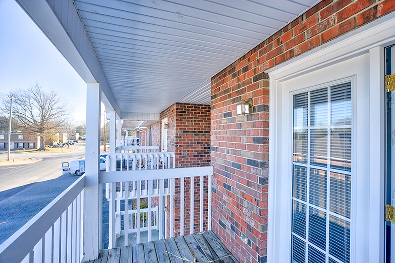 1045 Fisk Rd, Cookeville, TN 38501 Cambridge Apartments