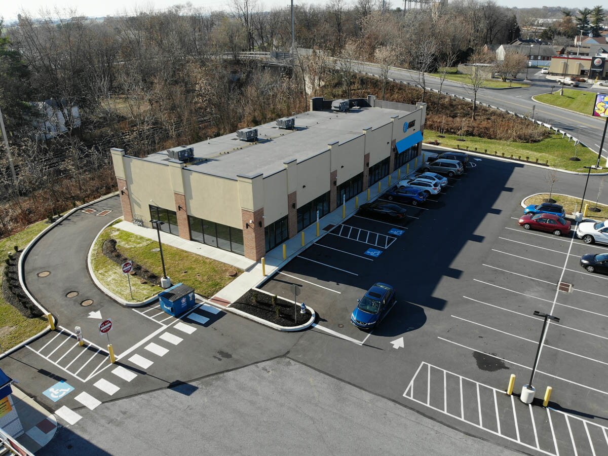2050 W Main St, Mount Joy, PA, 17552 Retail Space For Lease