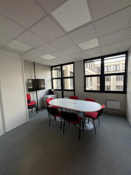 1 Boulevard Salvador Allende, Nantes for lease - Interior Photo - Image 1 of 7