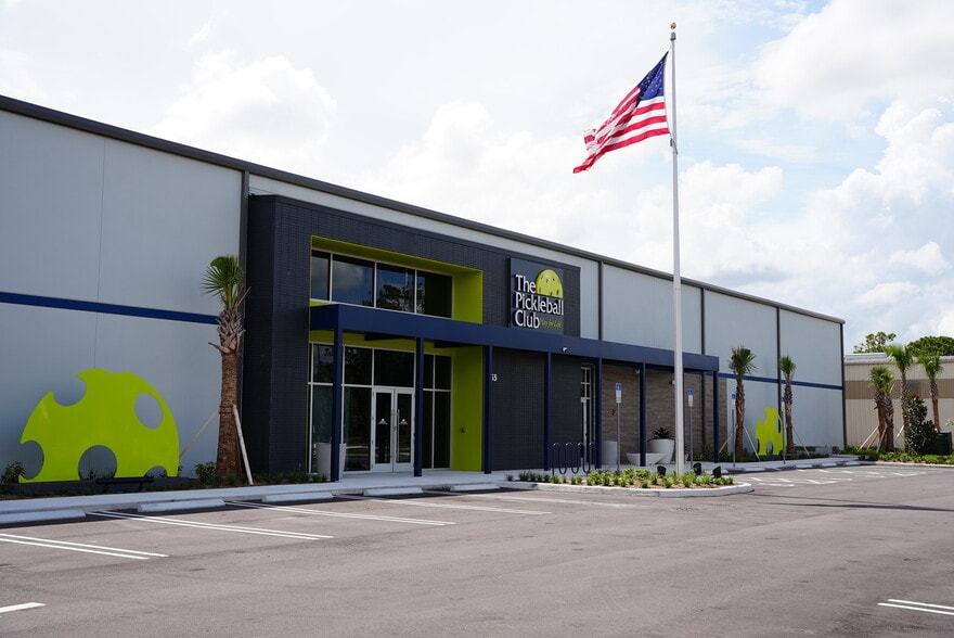 455 NW Enterprise Dr, Port Saint Lucie, FL for sale - Building Photo - Image 1 of 1