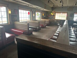 4311 8th St, Wisconsin Rapids, WI for lease Interior Photo- Image 2 of 12