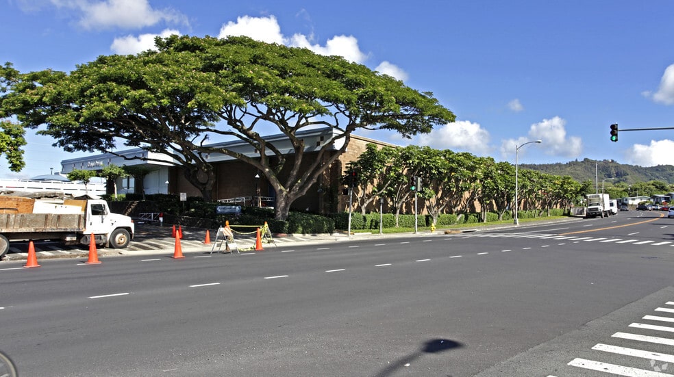 1620 N School St, Honolulu, HI for lease - Building Photo - Image 2 of 9