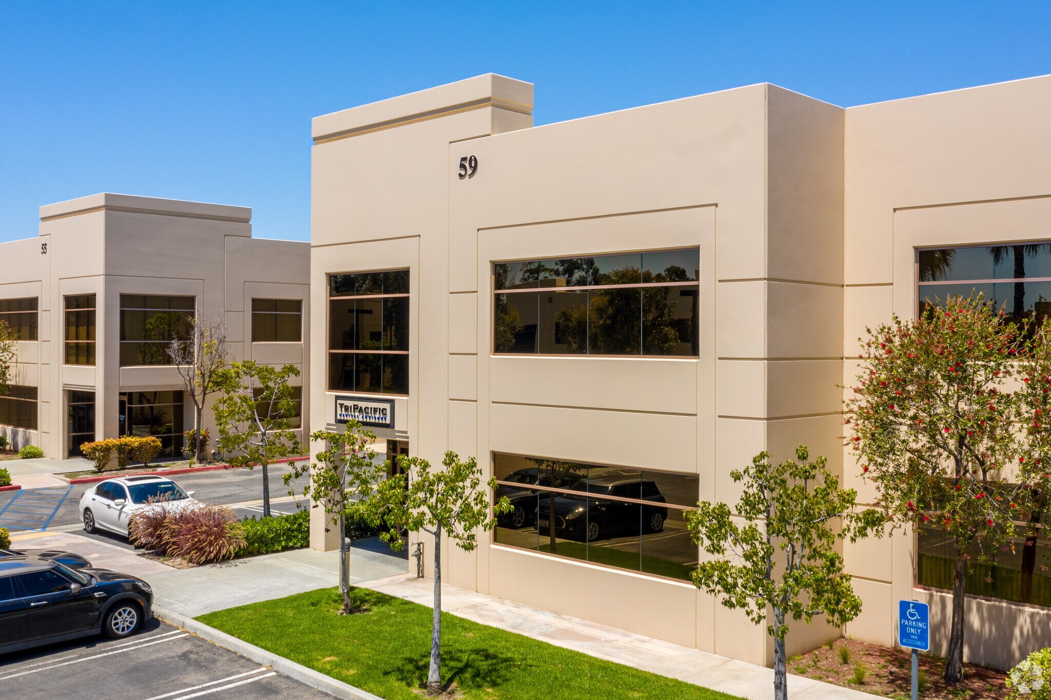 59 Peters Canyon Rd, Irvine, CA 92606 Bldg 12