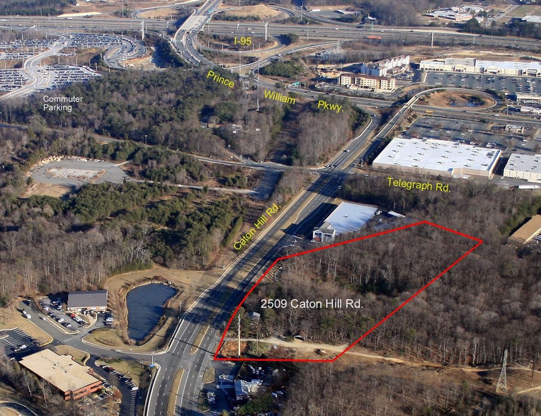 2509 Caton Hill Rd, Woodbridge, VA for sale - Primary Photo - Image 1 of 24