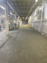 56-01 Maspeth Ave, Maspeth, NY for lease Interior Photo- Image 2 of 3