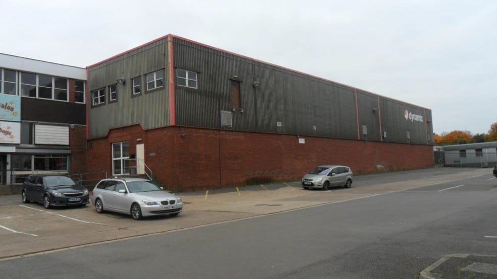 Gladstone Rd, Northampton for lease - Building Photo - Image 2 of 4