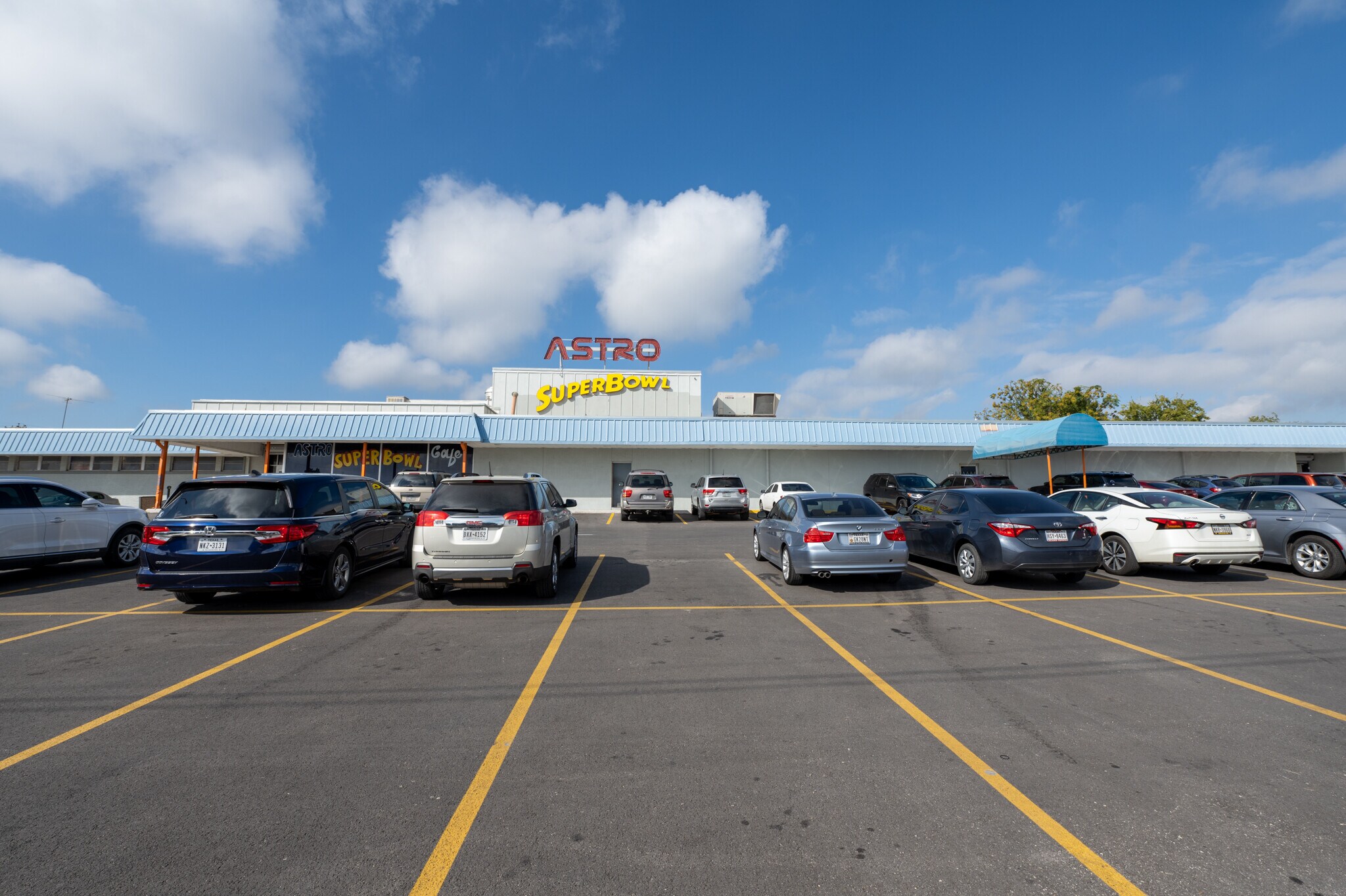 3239 Harry Wurzbach Rd, San Antonio, TX for sale Building Photo- Image 1 of 1