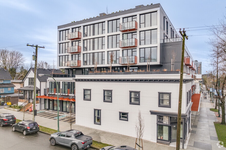 2511 Carolina St, Vancouver, BC for lease - Building Photo - Image 2 of 5