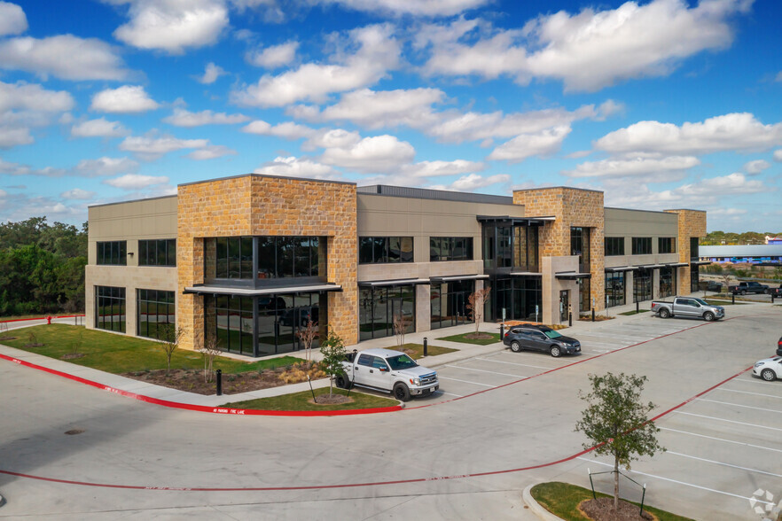 116 Herff Rd, Boerne, TX for lease - Building Photo - Image 1 of 9