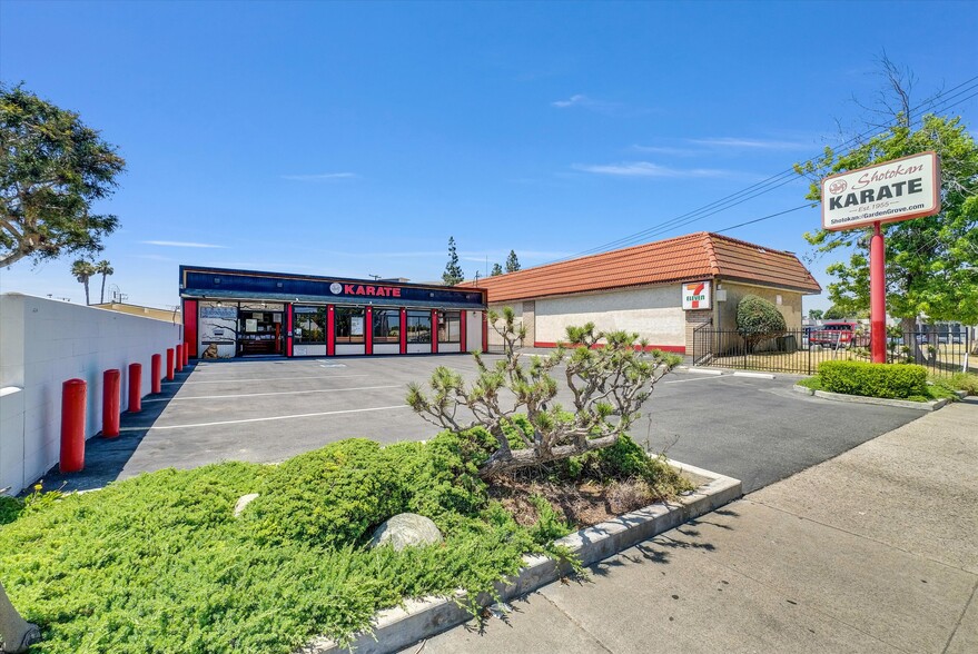 10102 Stanford Ave, Garden Grove, CA for lease - Building Photo - Image 2 of 2