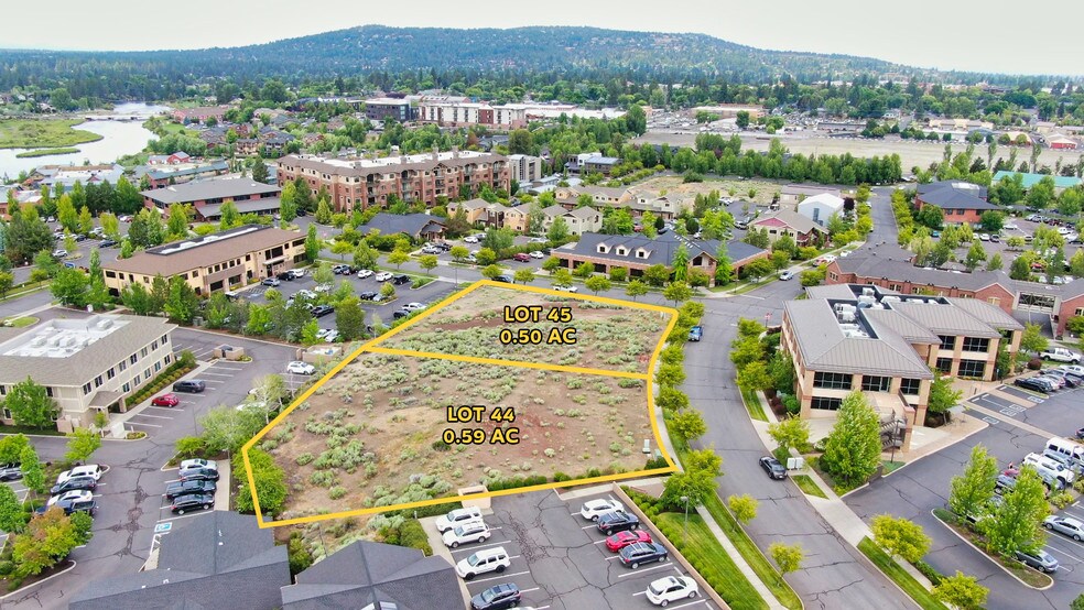 317 SW Wilson Ave, Bend, OR 97702