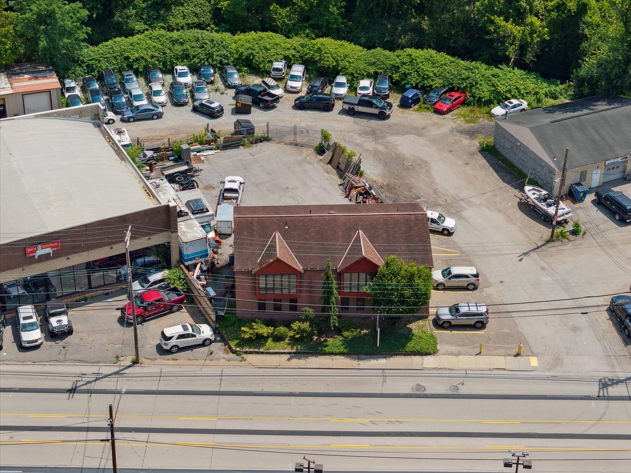 1641 Saw Mill Run Blvd, Pittsburgh, PA for sale Primary Photo- Image 1 of 43